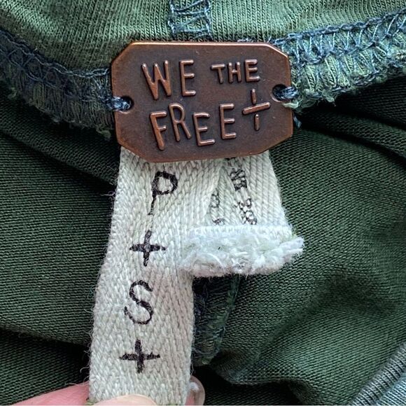 We The Free x Free People Sapphire Mineral Wash Cosmo Cowl Neck Top Size Small - Picture 13 of 16